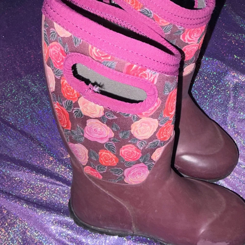 Bogs Floral Rose Print Boots